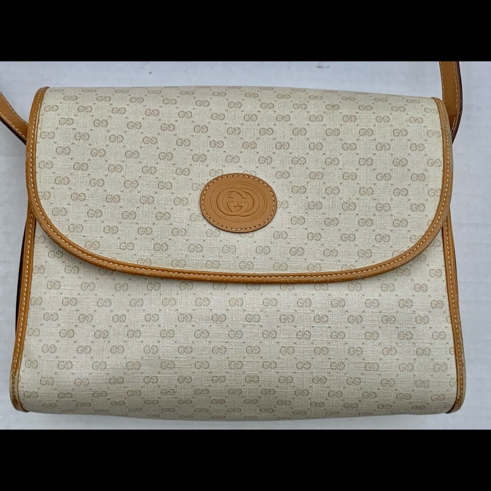 Authentic Vintage GUCCI crossbody beige white monogram 80s
